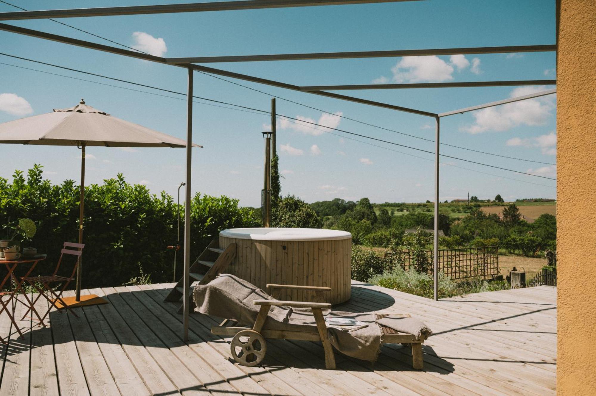 Casa Kiko Pecetto Acomodação com café da manhã Exterior foto